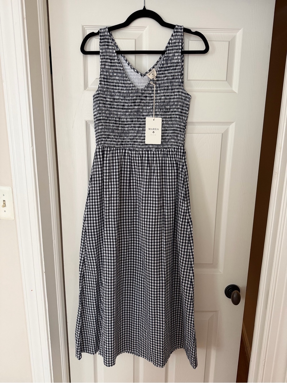 Marea V-Neck Gingham Cora Dress in Navy and White - NWT size small - Picture 3 of 3